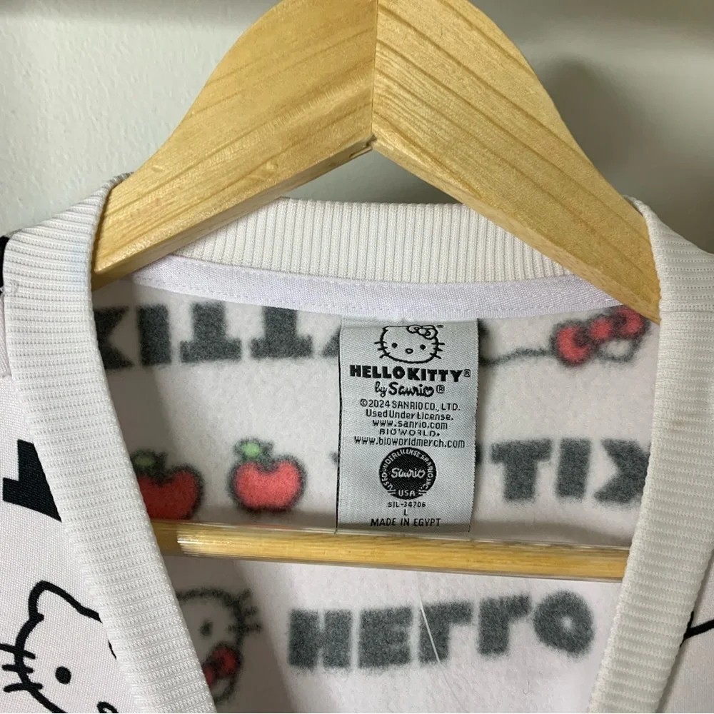 Hello Kitty Repeat Text Women's White Crew Neck Long Sleeve Sweatshirt L - Picture 5 of 8